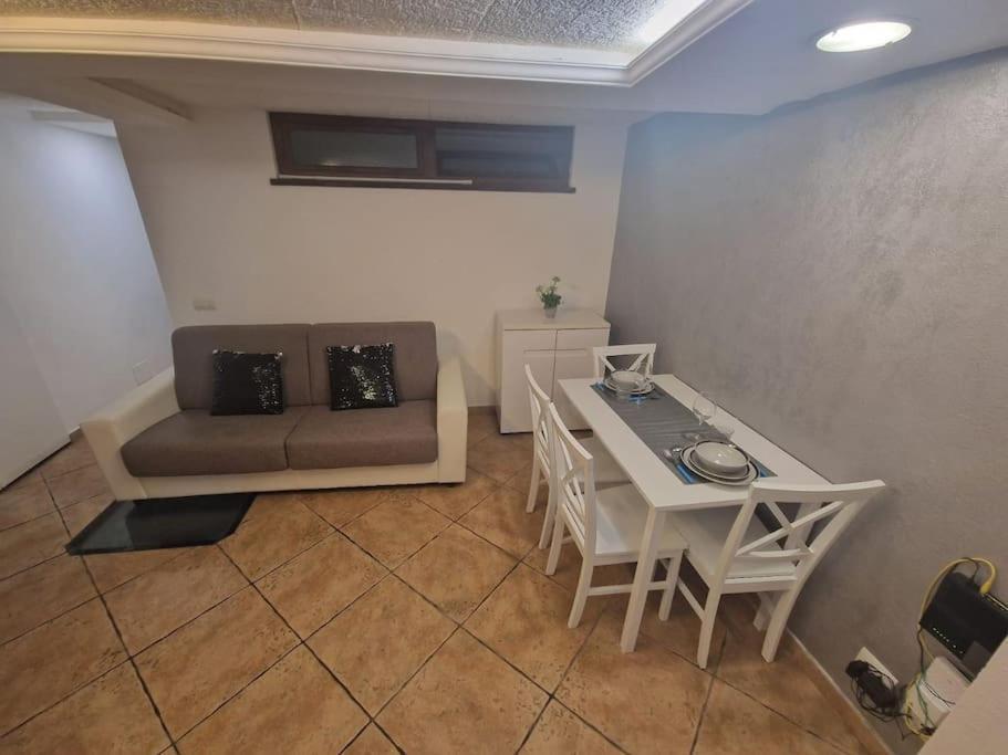 Casa Vacanza Castello Cagliari Eksteriør billede