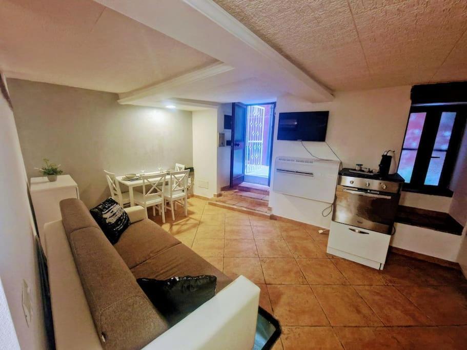 Casa Vacanza Castello Cagliari Eksteriør billede